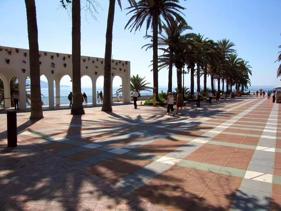 Bajo Playazo Jimena 6 Lejlighed Nerja Eksteriør billede