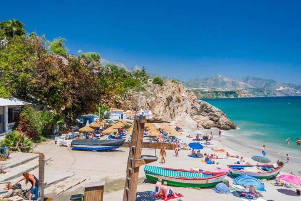 Bajo Playazo Jimena 6 Lejlighed Nerja Eksteriør billede